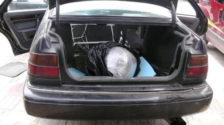 Narkotik K&ouml;peği &rsquo;otto&rsquo; 12 Kilo Esrar Ele Ge&ccedil;irdi