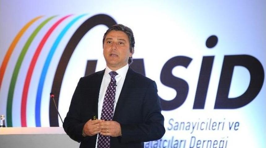 Lastik Sekt&ouml;r&uuml; 2015&rsquo;e Umutla Bakıyor