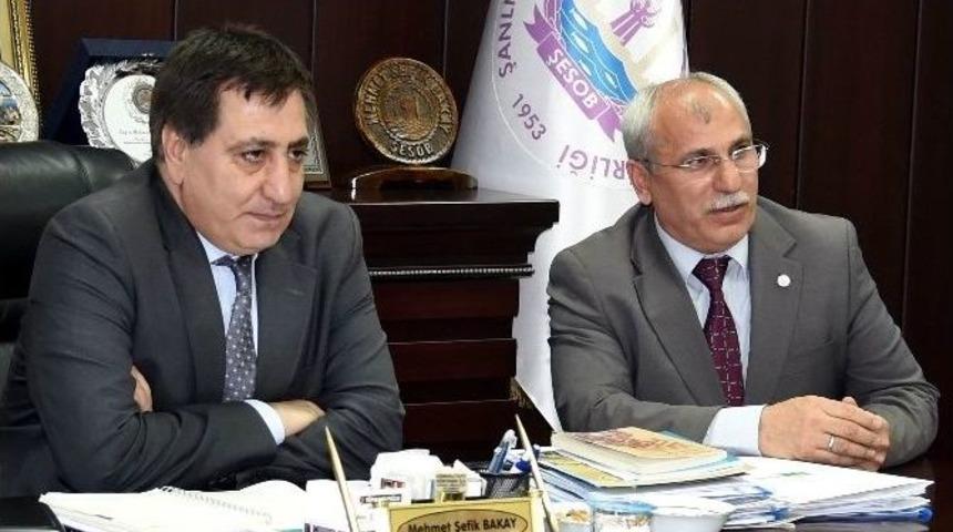 Vali K&uuml;&ccedil;&uuml;k Esnaf Odalarıyla Bir Araya Geldi