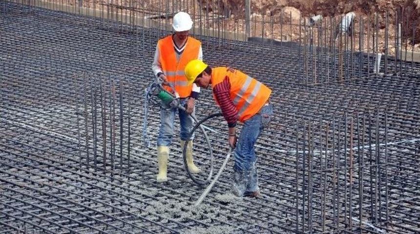 Chp&rsquo;li Ayaydın Derik&rsquo;te 24 Derslik Modern Bir Okul Yaptırıyor