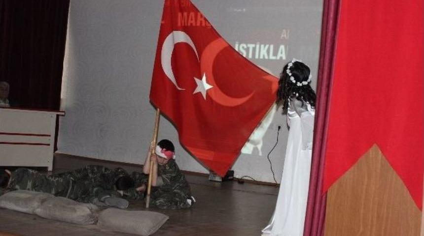 İstiklal Marşı&rsquo;nı G&uuml;zel Okuma Yarışması