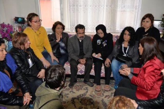 Avrupa Feminist Karavanı, &Ouml;zgecan I&ccedil;in Rotasını Değiştirdi 3