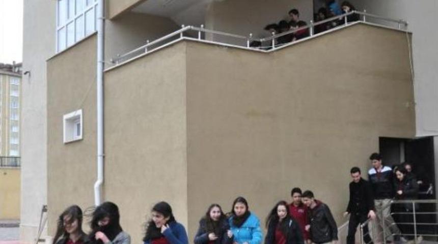 Fen Lisesi'nde Yangın Tatbikatı