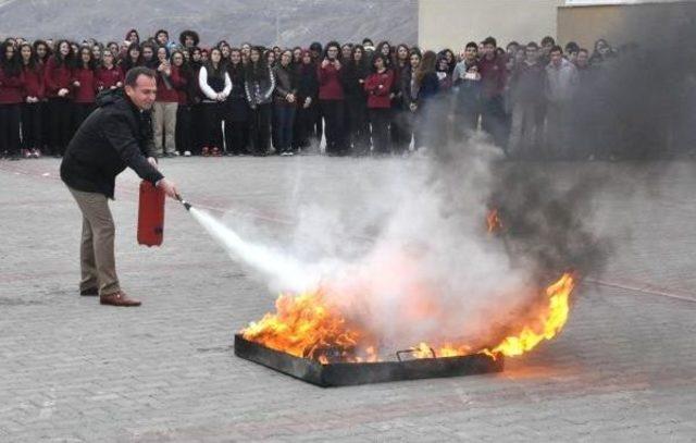 Fen Lisesi nde Yangın Tatbikatı 2
