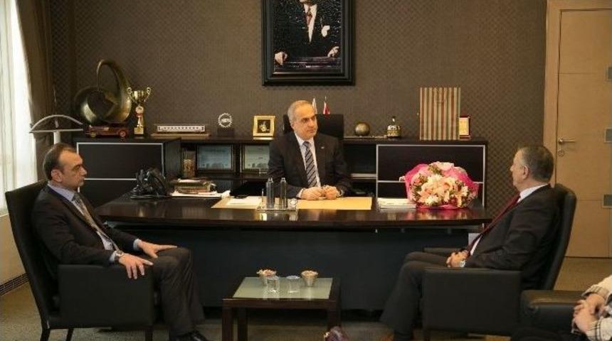 Sakarya Abhaz Derneği&rsquo;nden, Başkan K&ouml;semusul&rsquo;a Ziyaret