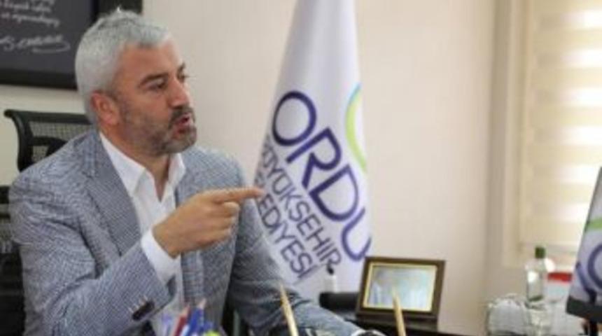 Enver Yılmaz: Ordu&rsquo;Da Kamu Yatırımlarına Verilen Kamu Y&ouml;neticilerinin Adları Kaldırılacak