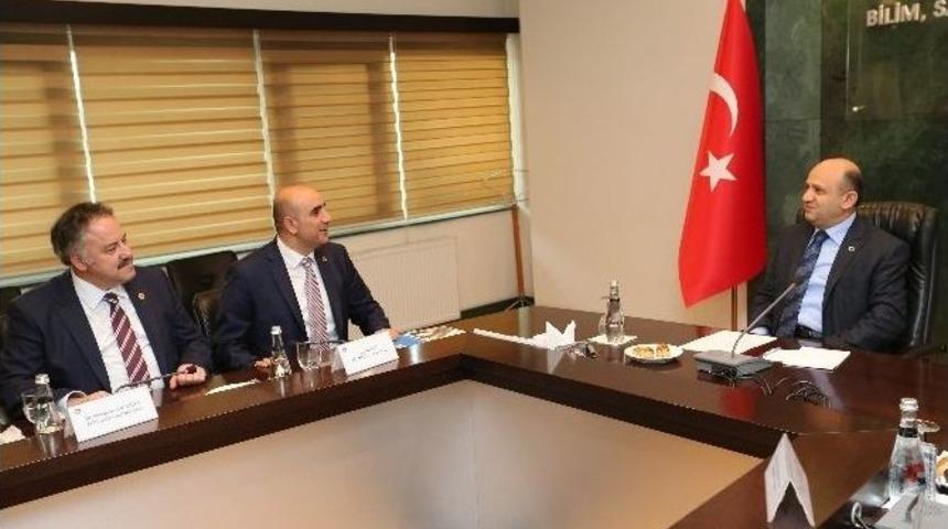 Bakan Işık, T&uuml;msiad Heyetini Kabul Etti