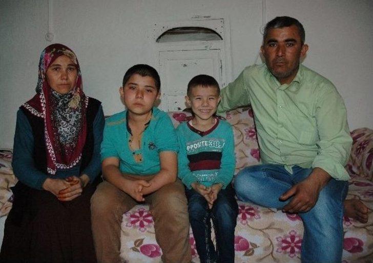 Annenin Elleri Olmayan Oğlu İçin Feryadı G2