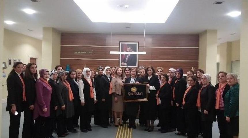 Ak Parti Bartın Kadın Kolları Genel Merkezi Ziyaret Etti