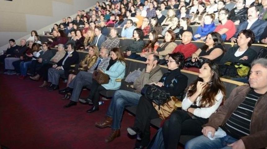 Fredrika Stahl Hayranlarını B&uuml;y&uuml;ledi