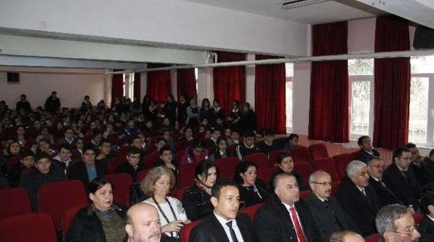 İstiklal Marşı&rsquo;nın Kab&uuml;l&uuml;n&uuml;n 94. Yılı Kutlandı