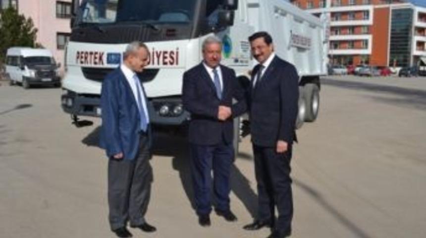 Ke&ccedil;i&ouml;ren Belediyesi&rsquo;nden Pertek Belediyesi&rsquo;ne Ara&ccedil; Yardımı
