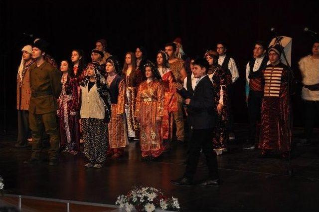 Sivas&rsquo;ta İstiklal Marşı&rsquo;nın Kabul&uuml;n&uuml;n Yıl D&ouml;n&uuml;m&uuml; Kutlandı 1