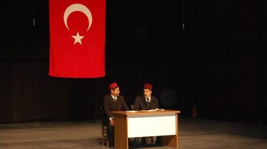 Ceyhan&rsquo;da İstiklal Marşı&rsquo;nın Kabul&uuml; Ve Mehmet Akif Ersoy&rsquo;u Anma G&uuml;n&uuml;