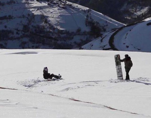 Milli Snowboardcular Petranboard Ile Kayamadı