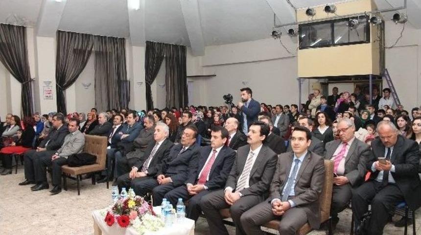 Vatan Ve Bayrak Şairi Anıldı
