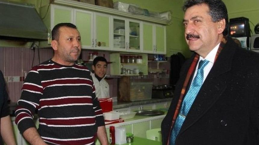 Başkan Kale&rsquo;den Esnaf Ziyareti