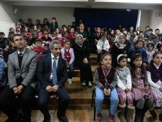 İstiklal Marşını En Güzel “onlar” Okudular