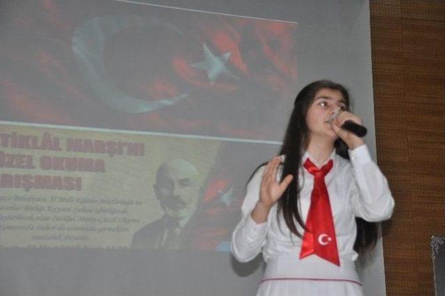 İstiklal Marşını En G&uuml;zel O Okudu 2