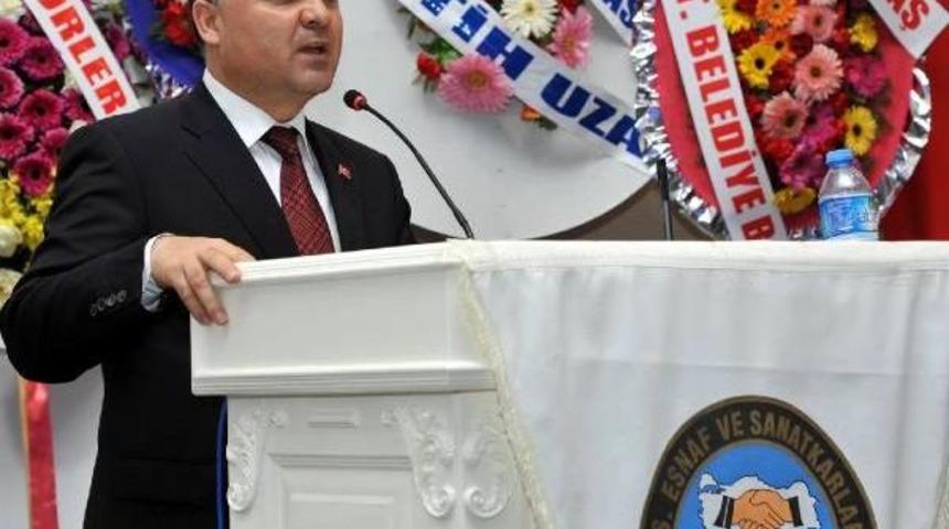 Vali'den 'grevi Bitirin' &Ccedil;ağrısı