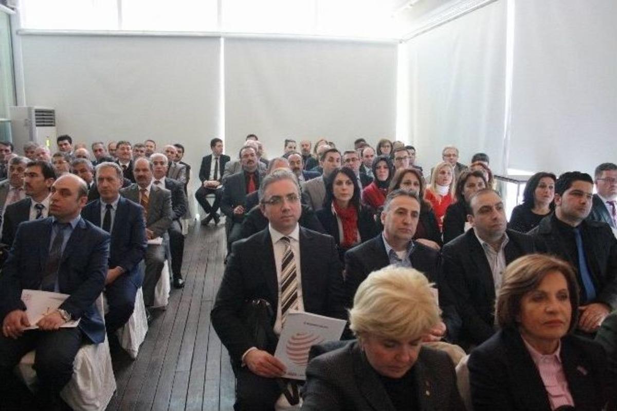 Eğitime Y&ouml;n Verenler &Ouml;d&uuml;llendirilecek
