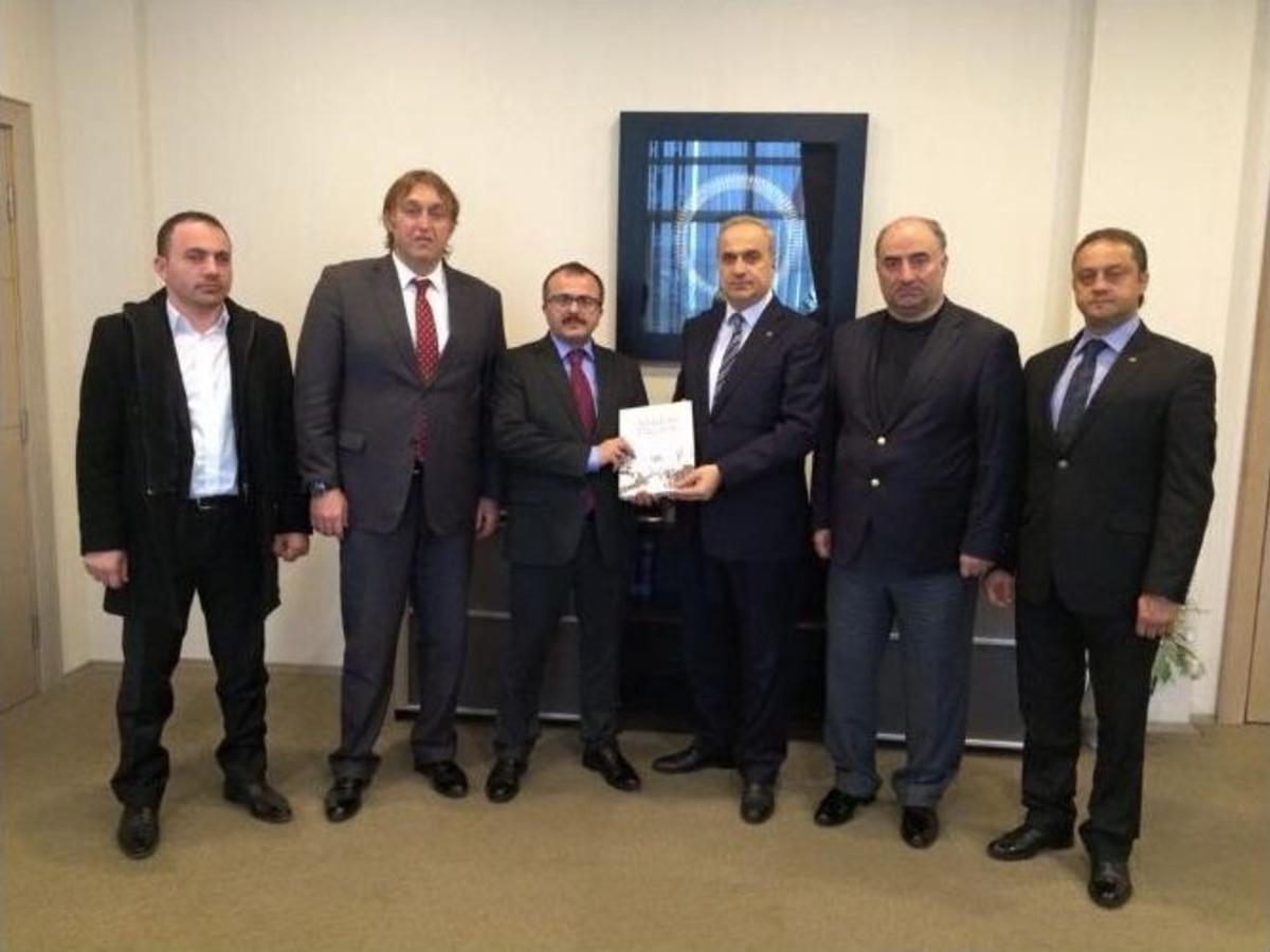Dr. G&uuml;ndoğdu: &ldquo;sakarya Y&uuml;ksek Teknolojik &Uuml;r&uuml;nlerin &Uuml;retim &Uuml;ss&uuml; Olabilir&rdquo;