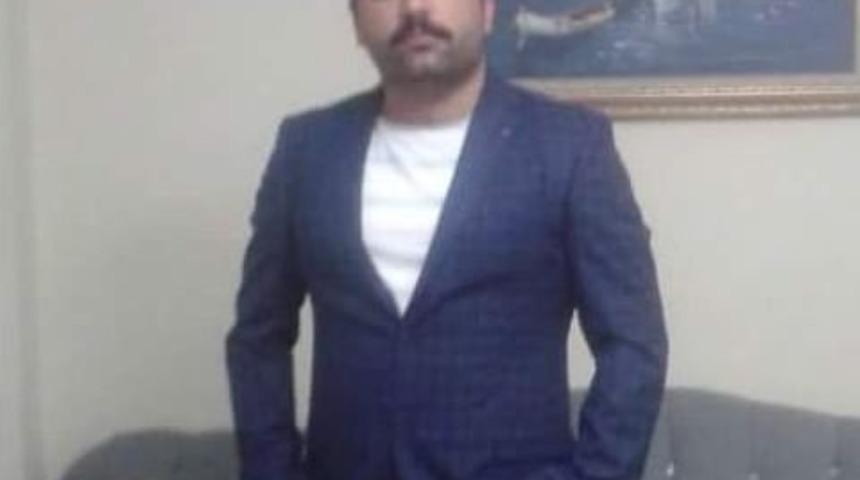 Ekmekten &Ccedil;ıkan Jilet Yemek Borusunu Keserek Kalbine Saplandı