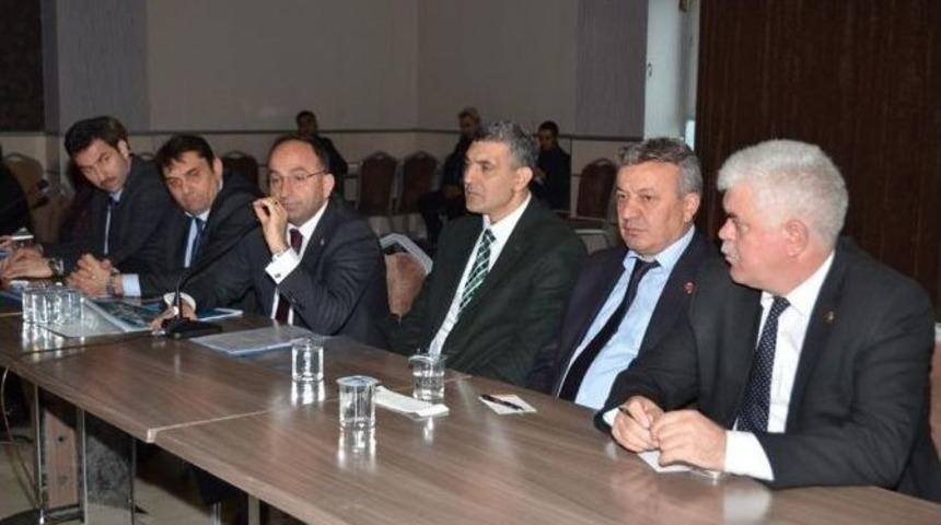 Başkan &Uuml;z&uuml;lmez Kentsel D&ouml;n&uuml;ş&uuml;m&uuml; Vatandaşlara Sordu