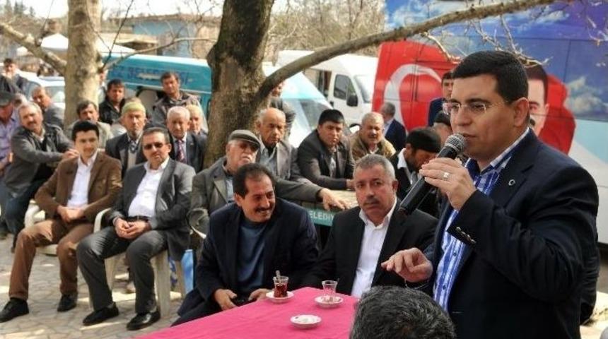 Başkan T&uuml;t&uuml;nc&uuml; Kızıllı&rsquo;da Vatandaşlarla Bir Araya Geldi