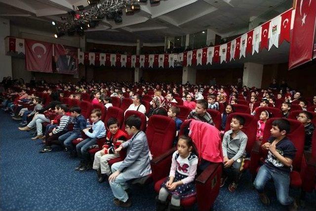 Yenimahalle&rsquo;den Miniklere Masal Sahnesi 1