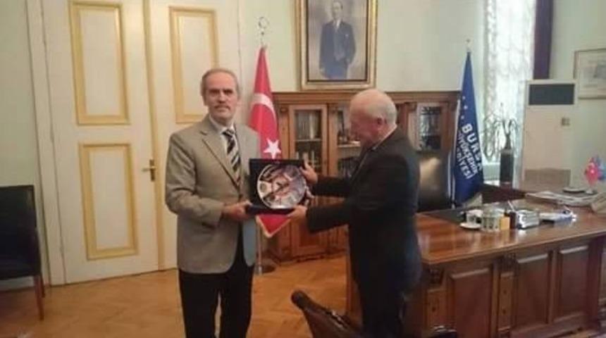 Lapseki Belediyesi Uedaş Genel M&uuml;d&uuml;rl&uuml;ğ&uuml; İle R&uuml;zgar G&uuml;l&uuml; Protokol&uuml; İmzaladı