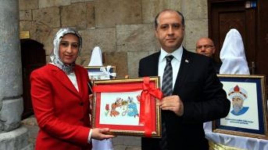 Vali &Ccedil;omaktekin&rsquo;den Tıp Bayramı Mesajı
