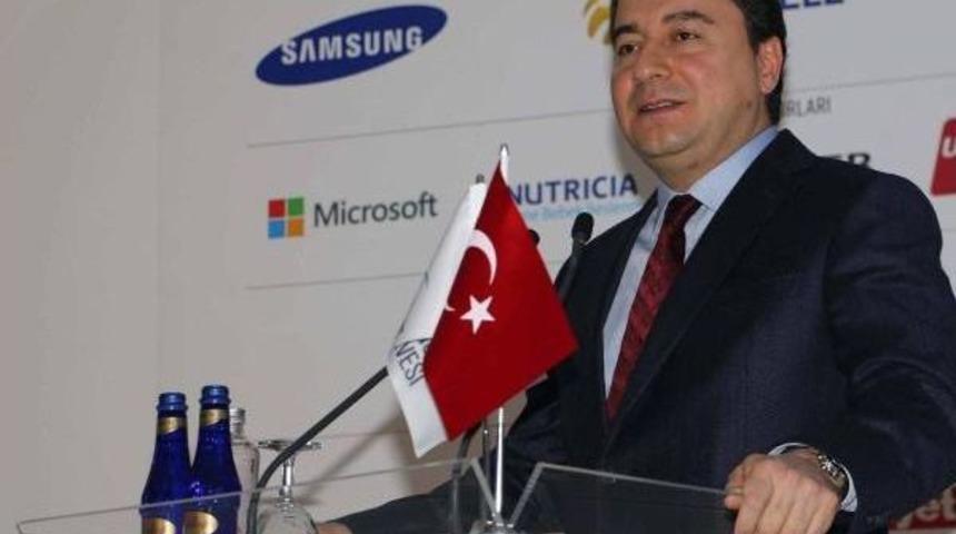 Uludağ Ekonomi Zirvesi&rsquo;Nde 1. G&uuml;n Sona Erdi