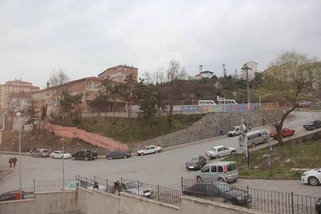 Öztürk’den Pazaryeri Ve Otopark Sorununu Çözecek Projeler