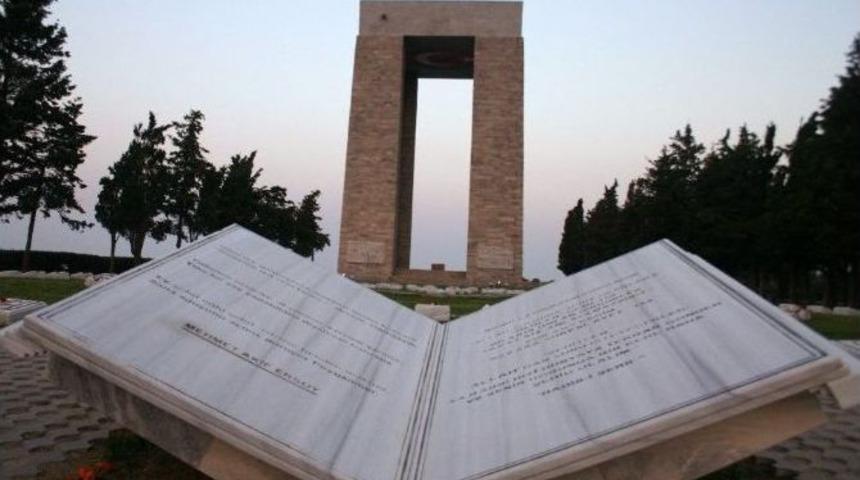 Başkan Akg&uuml;n: &ldquo;t&uuml;rkiye Cumhuriyeti &Ccedil;anakkale&rsquo;de Doğdu&rdquo;