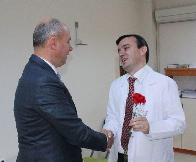 Togar Sağlık Çalışanlarını Unutmadı 1