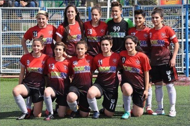 Kayseri Gençlerbirliği Türkiye İkinci Kadınlar Futbol Ligi’ne Veda Etti