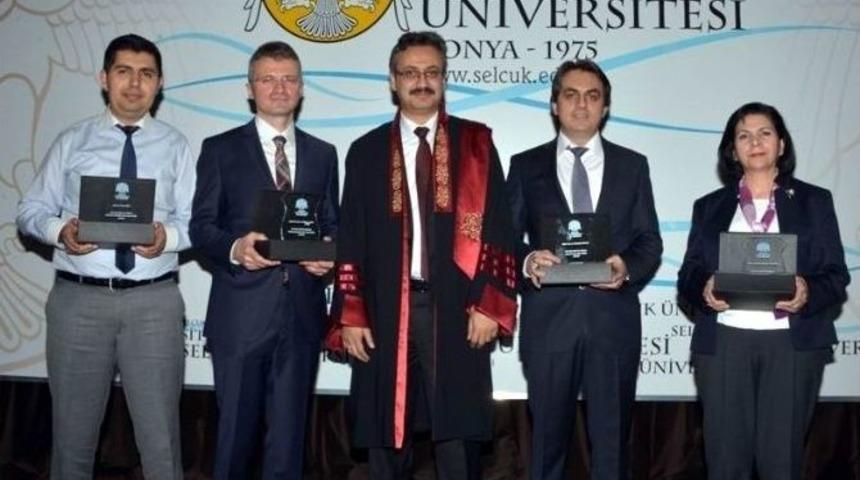 Sel&ccedil;uk Tıp&rsquo;ta 14 Mart Tıp Bayramı Kutlandı