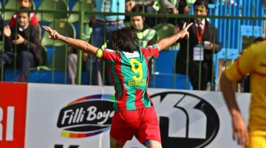 Diyarbakır B&uuml;y&uuml;kşehir Belediyespor-G&ouml;ztepe: 2-0