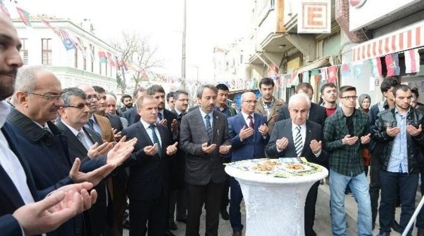 Edirne Valisi Şahin&rsquo;den &Uuml;niversite &Ouml;ğrencilerine &rsquo;barlara Gitmeyin&rsquo; Uyarısı