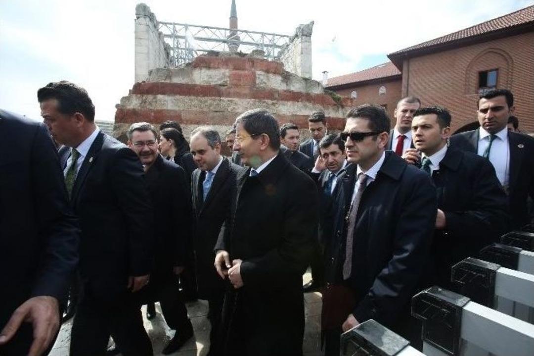 Başkan G&ouml;k&ccedil;ek, Başbakan Davutoğlu&rsquo;na Ulus Projesi&rsquo;ni Anlattı