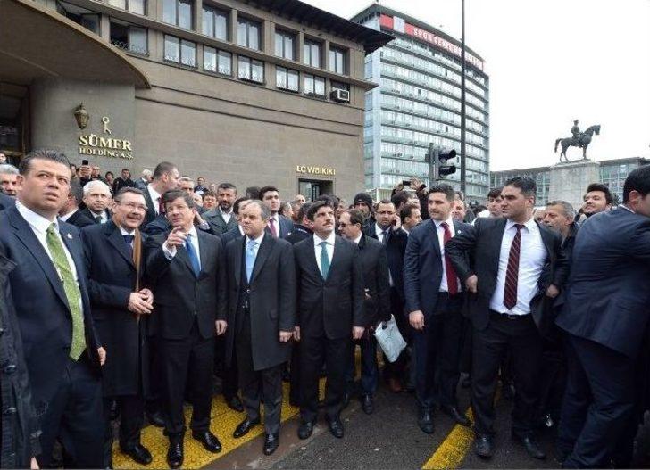 Başkan Gökçek, Başbakan Davutoğlu’na Ulus Projesi’ni Anlattı G3