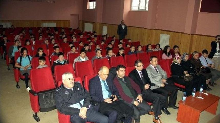 &Ouml;ğrenciler, T&uuml;ketici Hakları Hakkında Bilgilendirildi