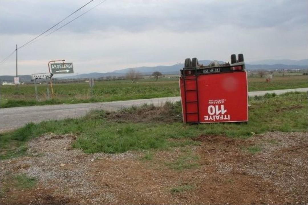 Yangına Giden İtfaiye Aracı Takla Attı: 1 Yaralı