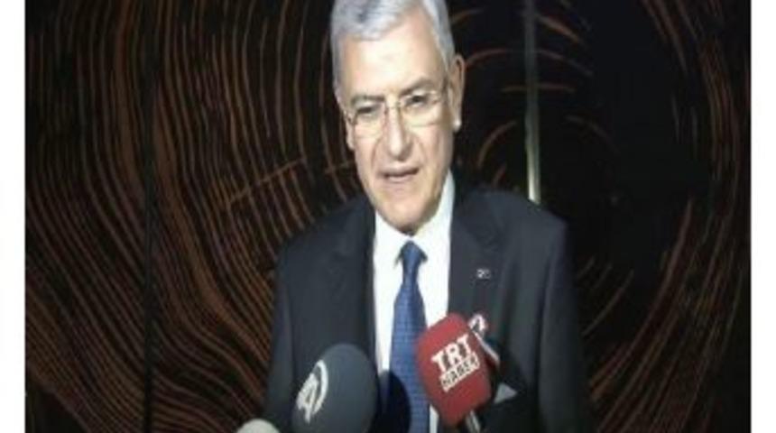 Bakan Bozkır: İzlanda'nın Durumu Ile T&uuml;rkiye'yi Mukayese Etmek Doğru Olmaz