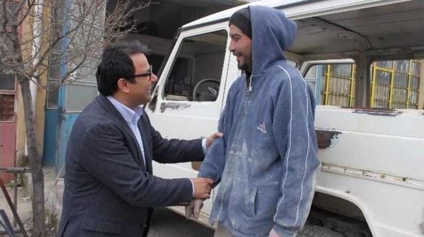 Ak Parti Milletvekili Aday Adayı Şakır, Esnafı Dinledi