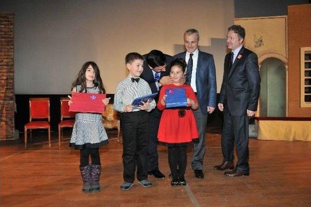 Ke&ccedil;i&ouml;ren&rsquo;de İstiklal Marşı&rsquo;nın Kabul&uuml;n&uuml;n 94&rsquo;&uuml;nc&uuml; Yaşı Kutlandı 1