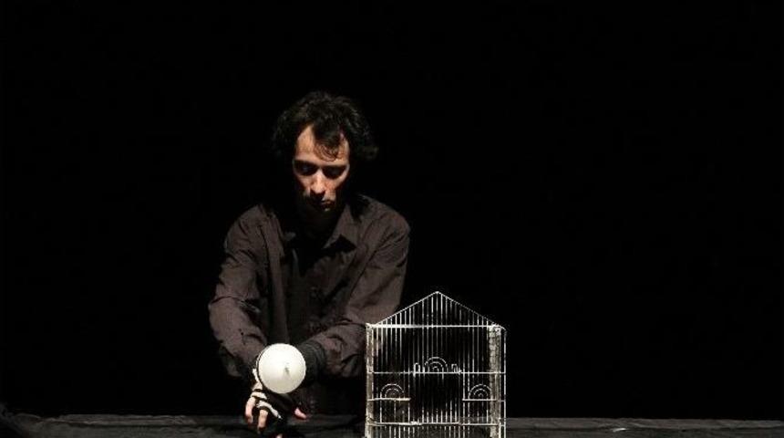 Karşıyaka&rsquo;da Kukla Festivali B&uuml;y&uuml;ledi