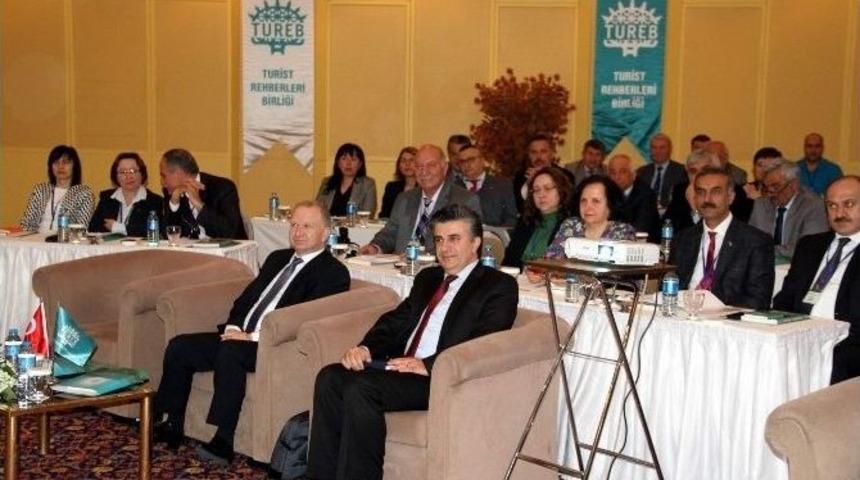 Belgesiz Turist Rehberleri İle İlgili Denetimler Arttırılacak