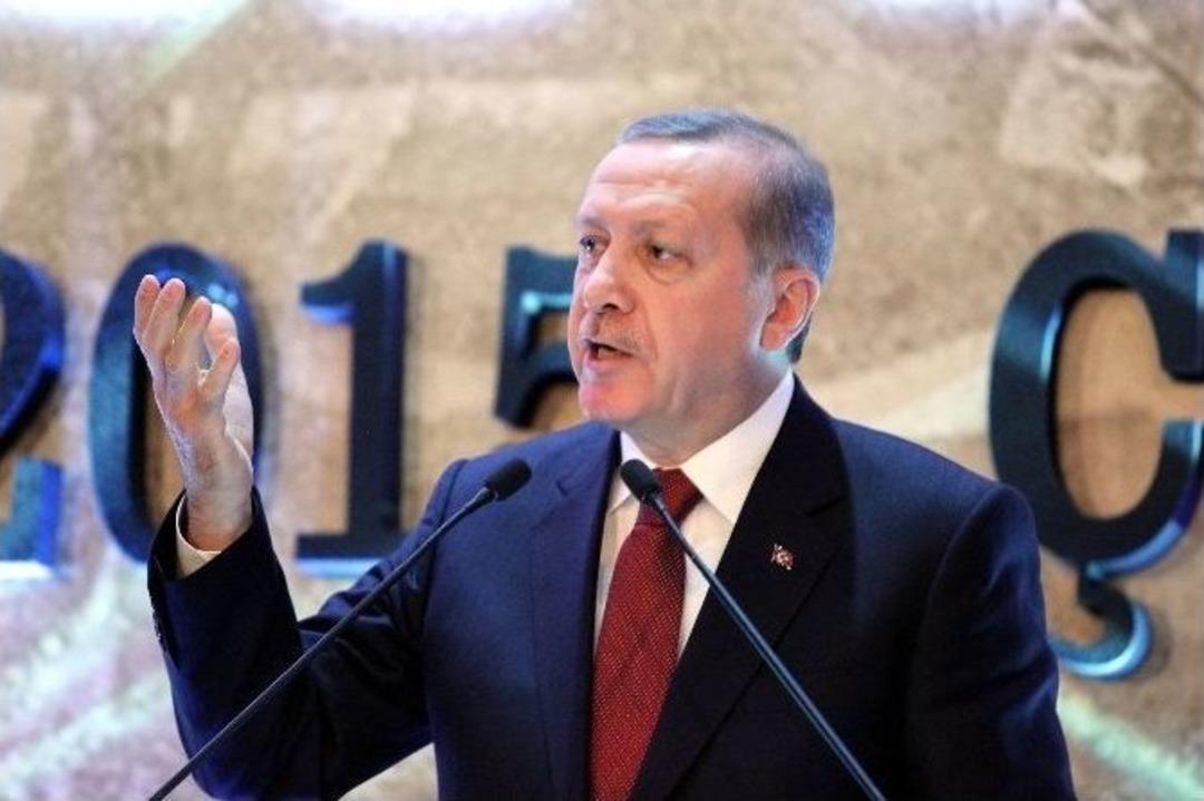 Erdoğan: "3 Vatandaşı İ&ccedil;in D&uuml;nyayı Ayağa Kaldıran Batının, 6 Milyon M&uuml;sl&uuml;man İ&ccedil;in Sesi &Ccedil;ıkmıyor"